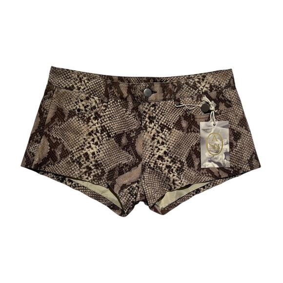 ［DIRTYBOX］SNAKE LEATHER SHORT Leather snake print shorts